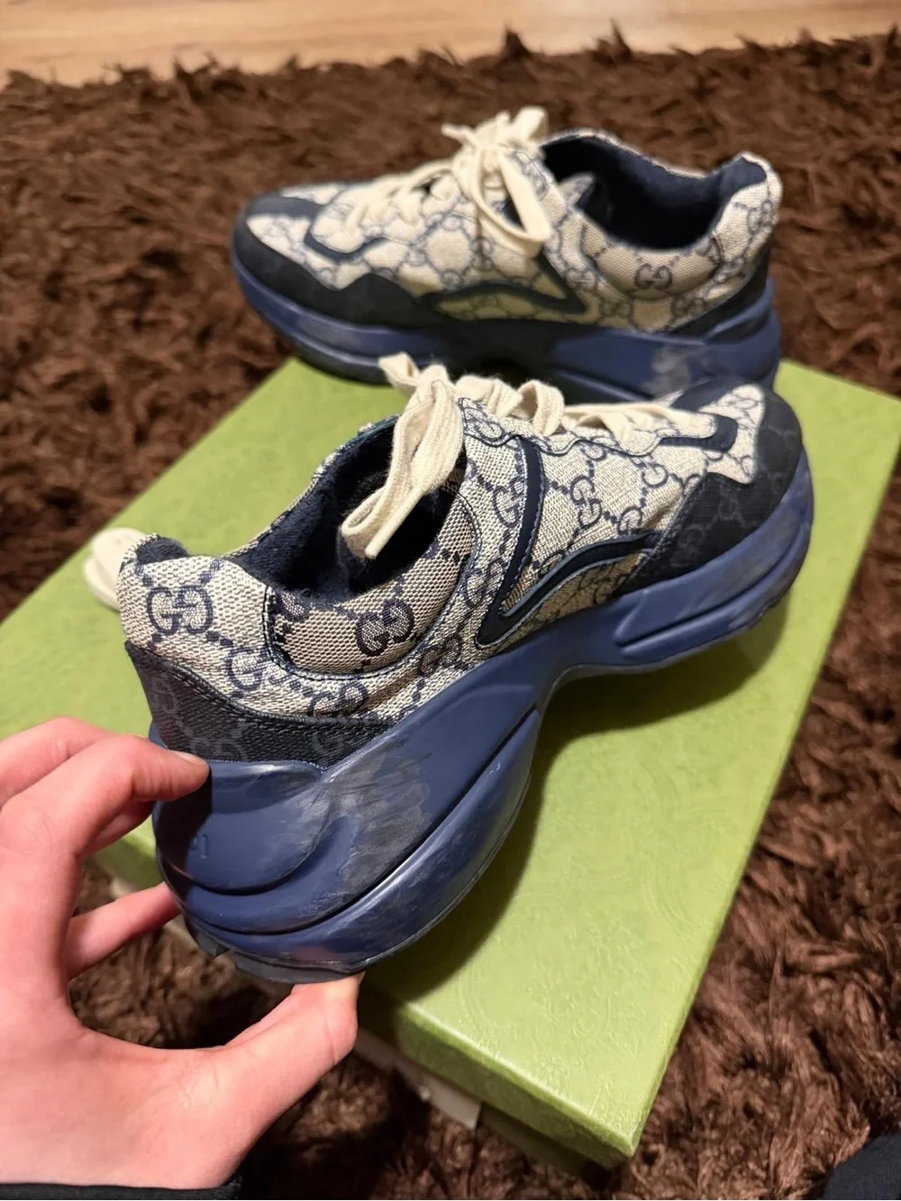 Gucci shoes